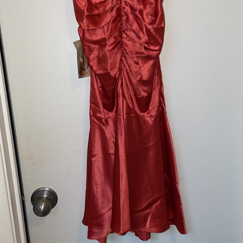Betsey Johnson silk coral bead dress - Picture 4 of 9